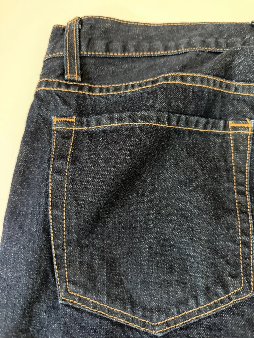 Classic Men's Dark Blue Straight-Leg Jeans